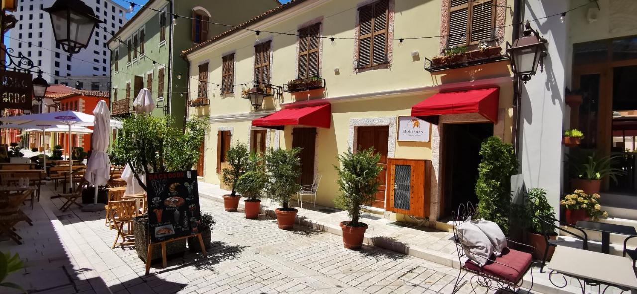 Bohemian Boutique Suites Vlorë Екстериор снимка