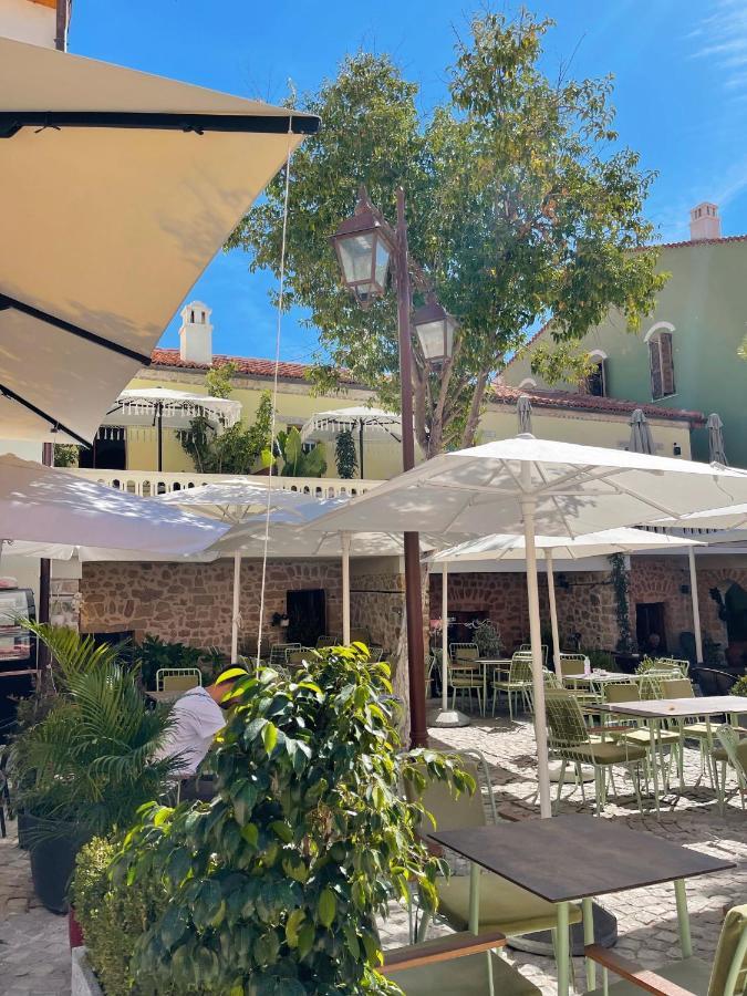 Bohemian Boutique Suites Vlorë Екстериор снимка