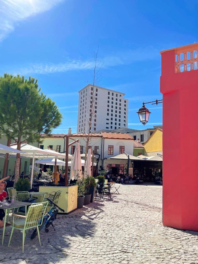 Bohemian Boutique Suites Vlorë Екстериор снимка
